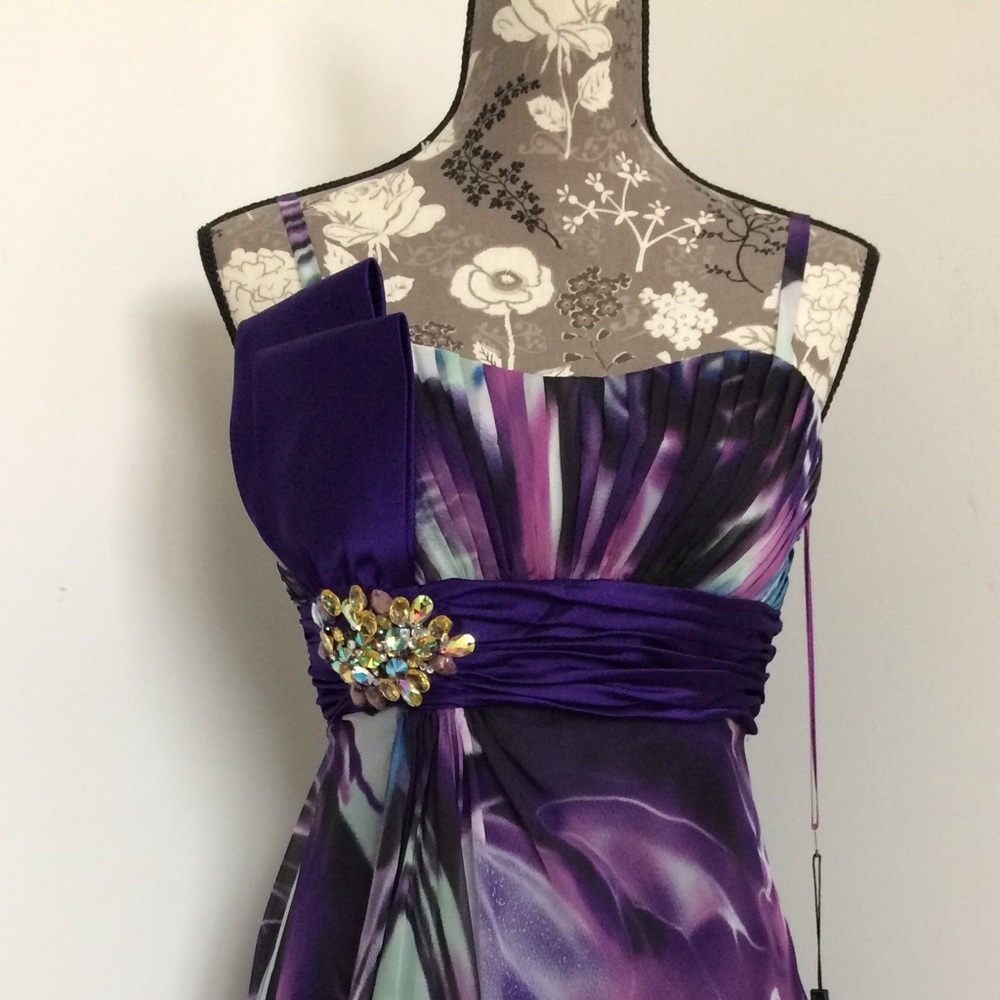 La Femme delicate and beautiful cocktail dress.